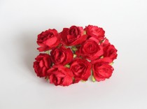Кудрявые розы 2 см - Красные 1 шт