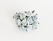 Mini розы 1,5 см - Голубые 2хтоновые 563диаметр розы 1,4-1,5 см высота цветка 0,6 - 0,7 см длина стебля ок 5 см, 1 шт.