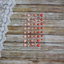 Эмалевые точки (дотсы) глянцевые, оранжевые, на подложке 54 штуки, размер 4-8 мм.