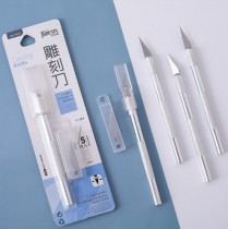 Нож макетный для бумаги в комплекте с 5-ю сменными лезвиями (14,5см)