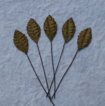 Листики - Brown Mulberry Paper Leaves - 25mm 1шт