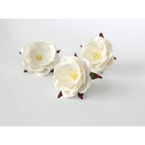 Дикие розы - Белые диаметр ок. 4.5-5 см высота ок. 1.5 см длина стебля ок. 2 см, 1 шт