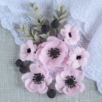 Цветы из ткани 6 цветков размером 5 см, 4 см и 2,5 см, 5 ягодок и 4 веточки эвкалипта